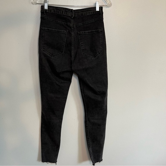 Zara Jeans Sz 8 Distressed Raw Hem Dark Wash Denim Black High Rise Bombshell - Picture 9 of 9